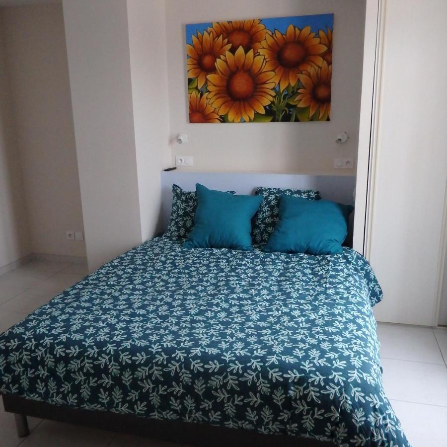 L'Oustal Des Fontanilles Bed and Breakfast Castelnaudary Exteriör bild